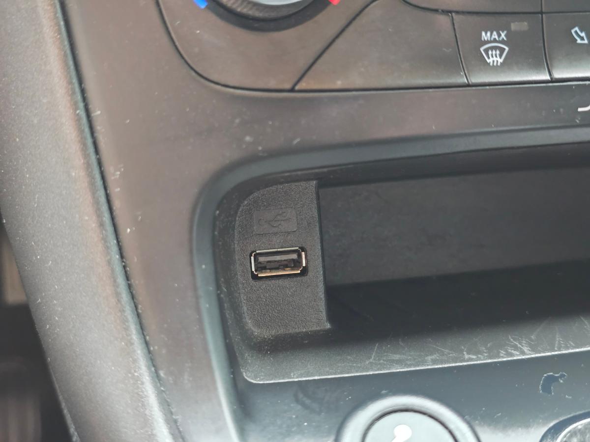ford-focus-2016-diesel-1499cc