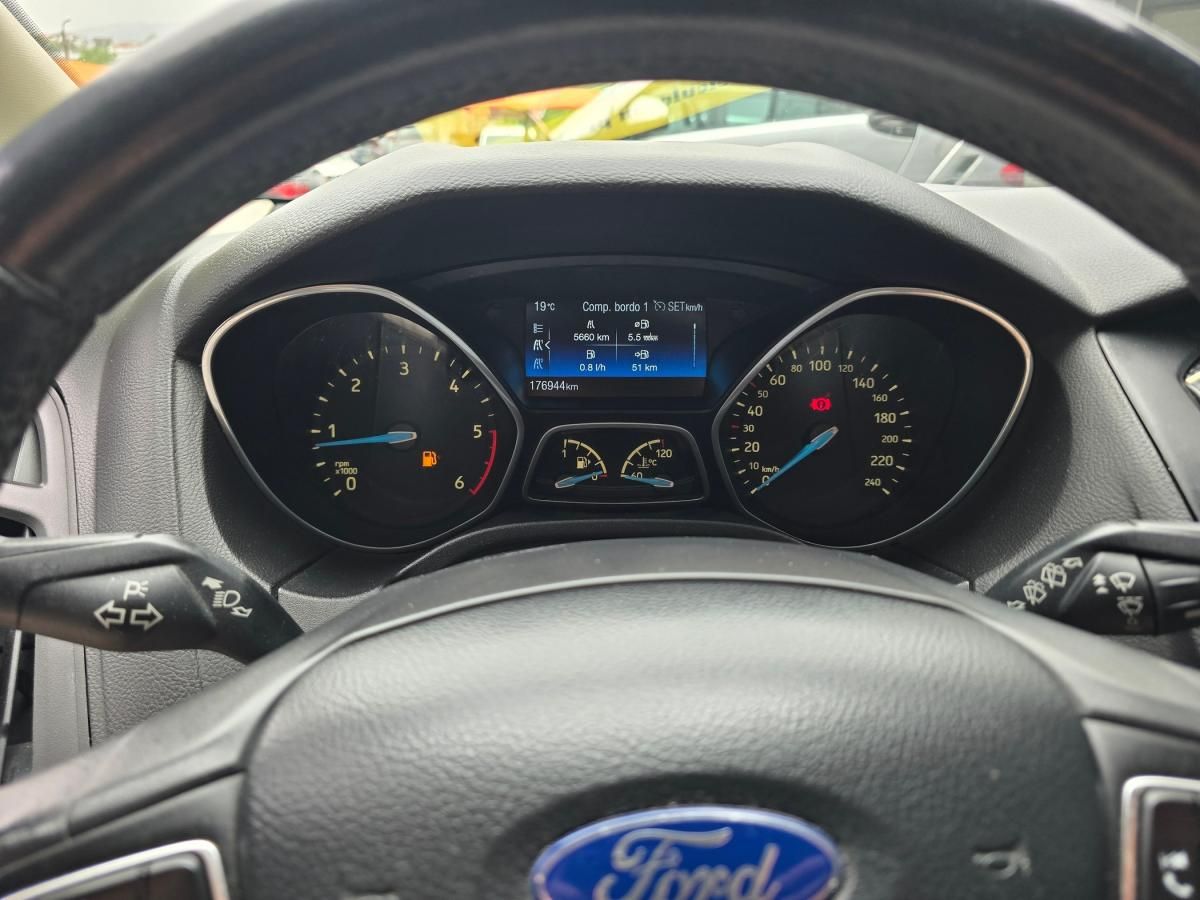 ford-focus-2016-diesel-1499cc