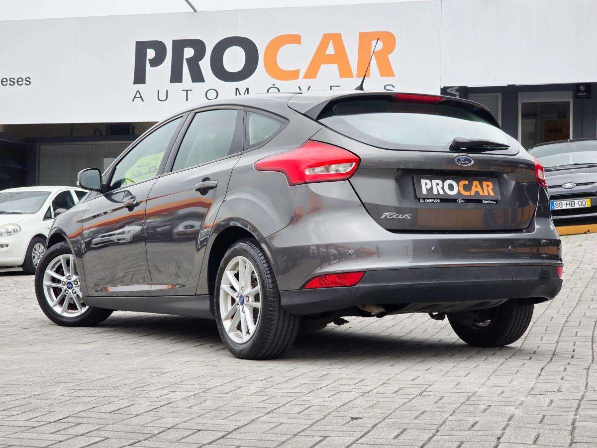 ford-focus-2016-diesel-1499cc