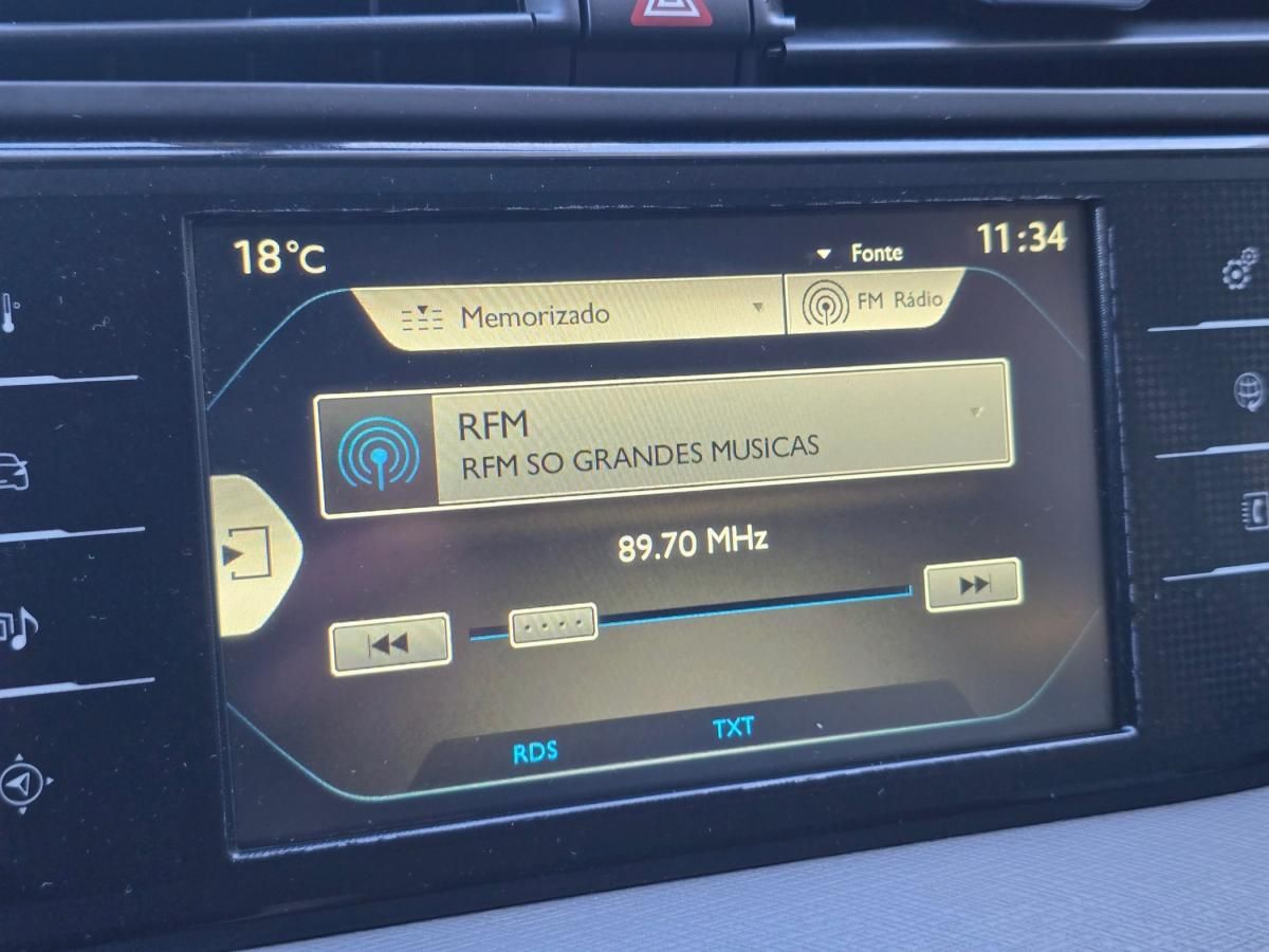 citroen-c4-picasso-2014-diesel-1560cc