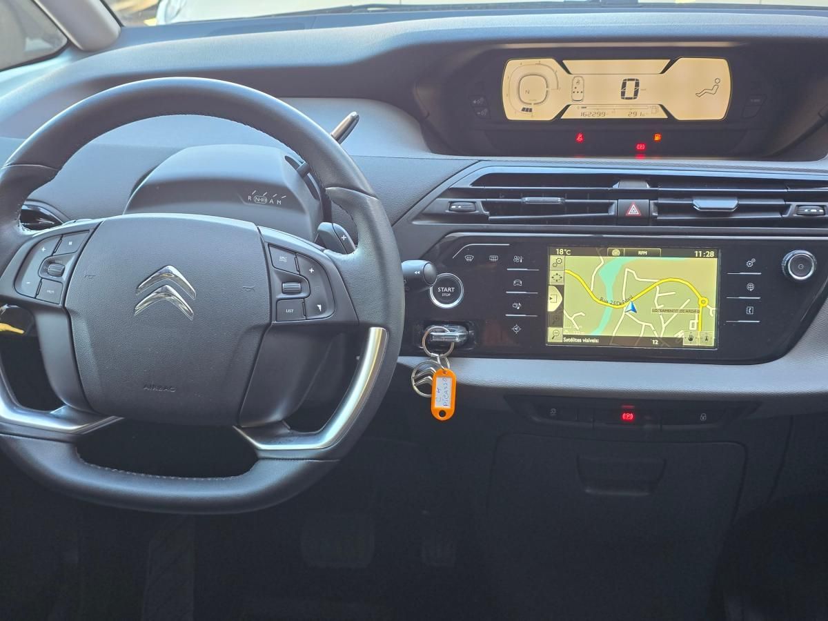 citroen-c4-picasso-2014-diesel-1560cc