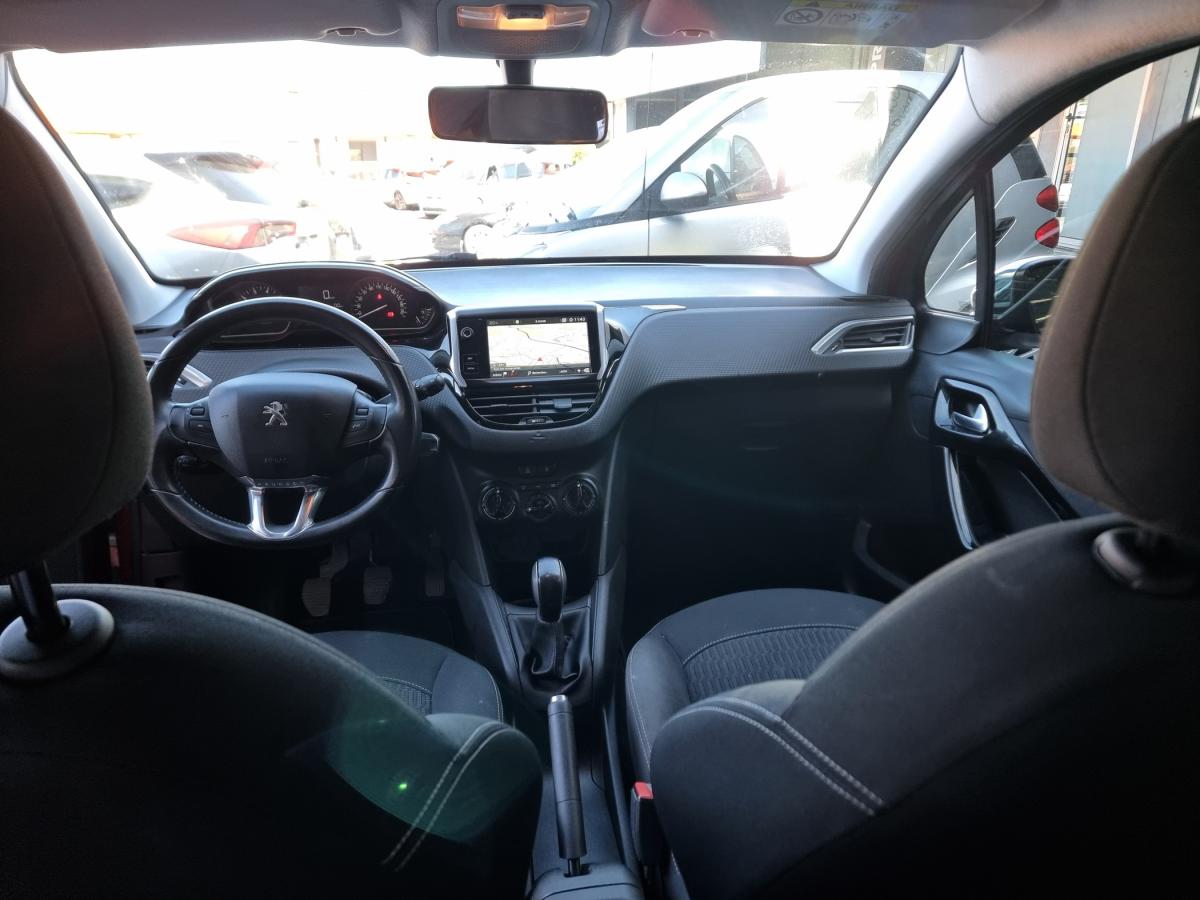 peugeot-208-2017-gasolina-1199cc