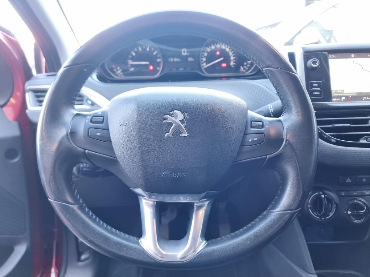peugeot-208-2017-gasolina-1199cc