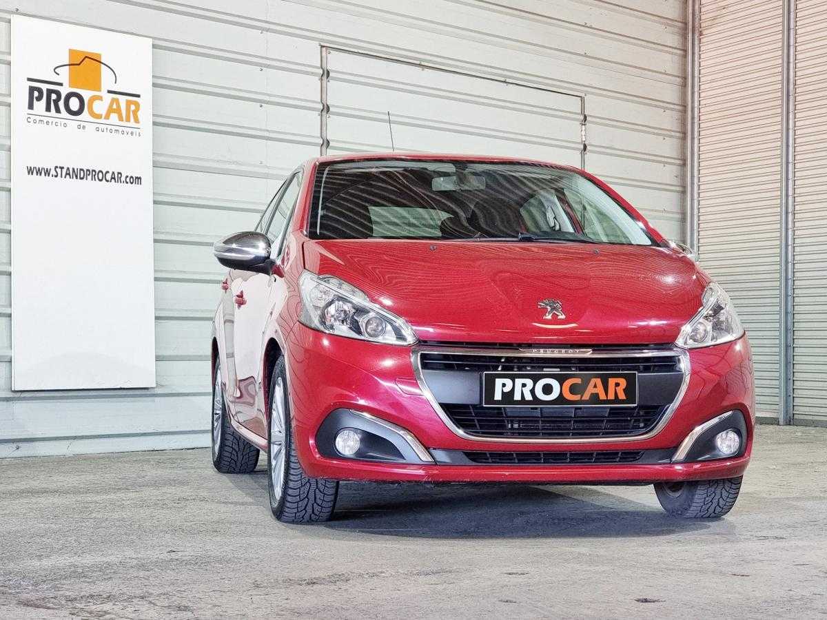 peugeot-208-2017-gasolina-1199cc
