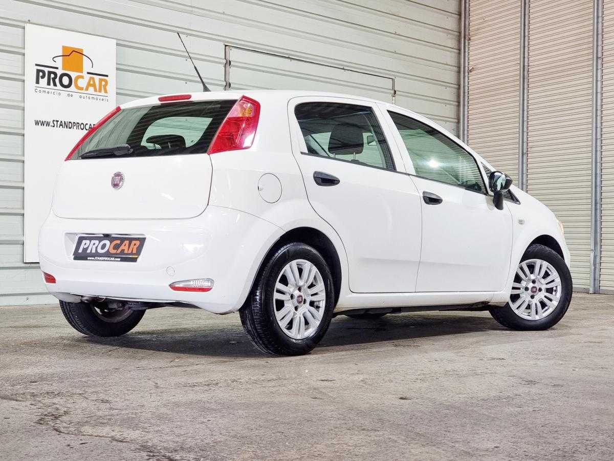 fiat-punto-2018-diesel-1248cc