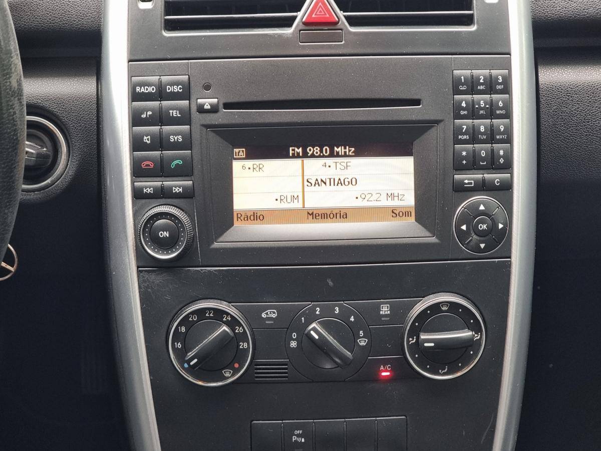mercedes-benz-classe-a-2010-gasolina-1498cc