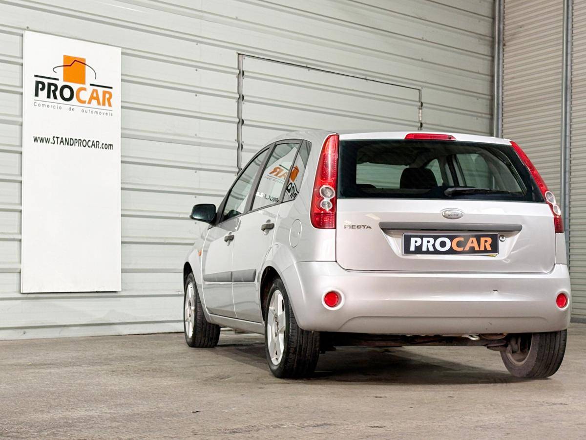 ford-fiesta-2006-gasolina-1242cc