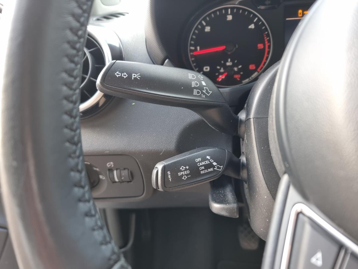 audi-a1-2014-diesel-1598cc