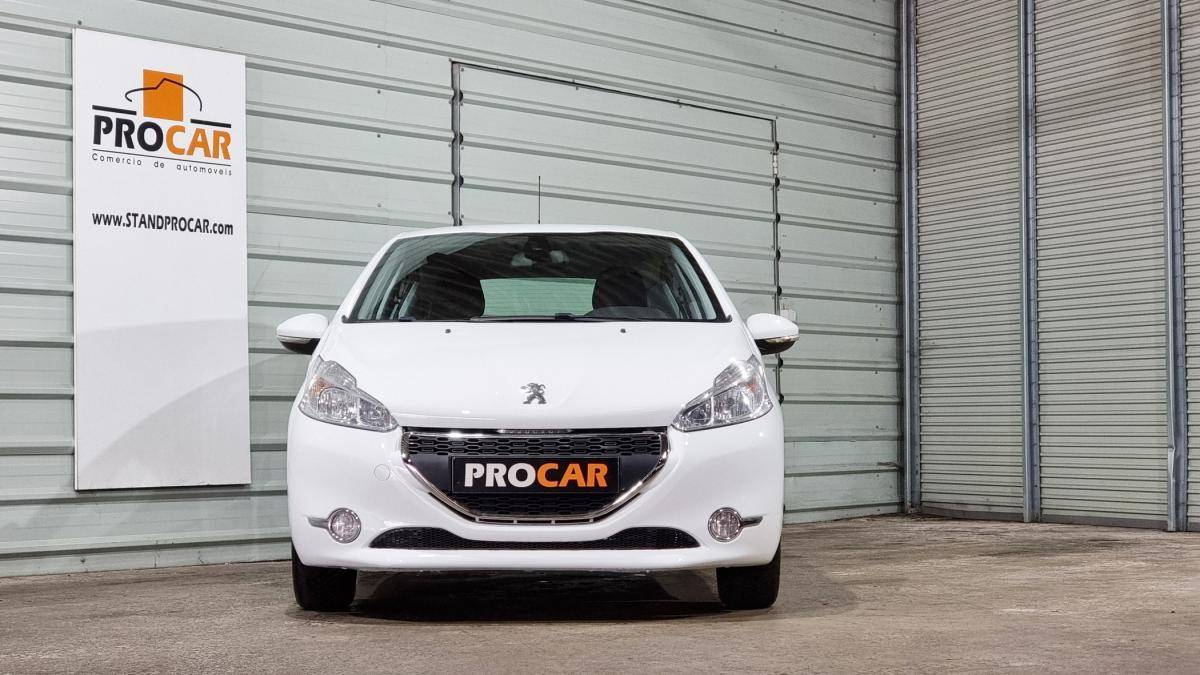 peugeot-208-2014-diesel-1560cc