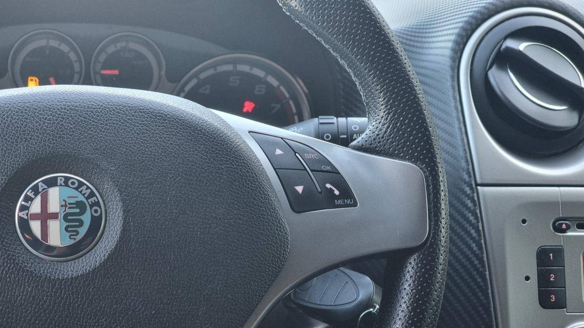 alfa-romeo-mito-2010-gasolina-1368cc