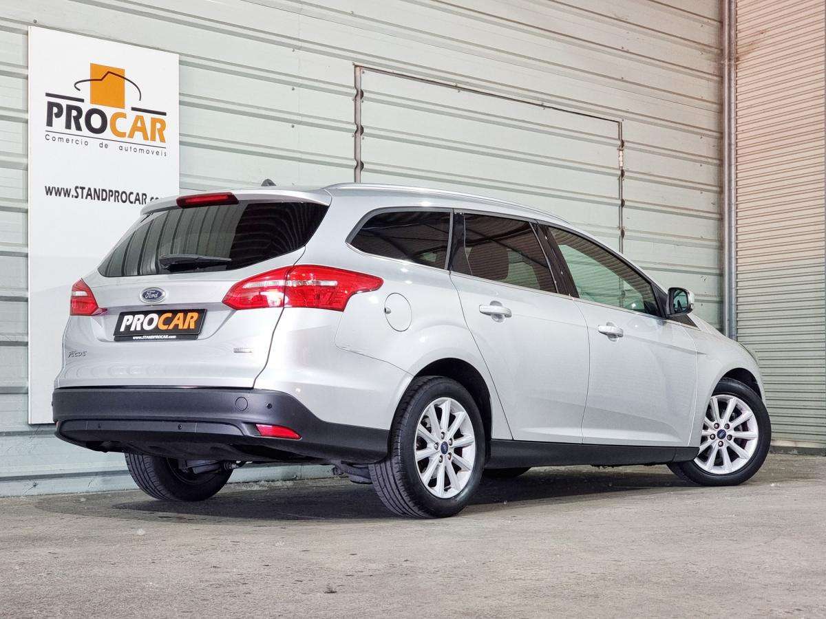 ford-focus-sw-2018-gasolina-998cc