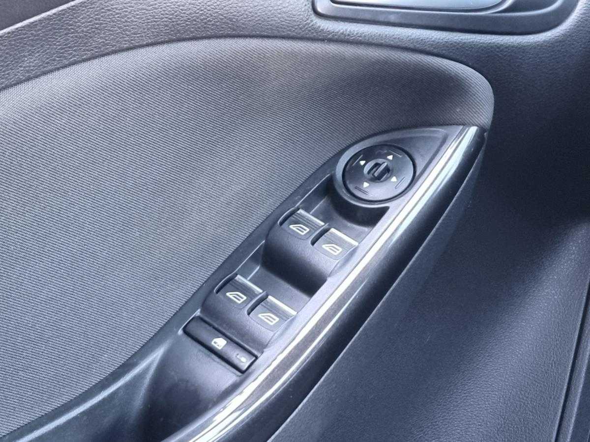 ford-focus-sw-2018-gasolina-998cc