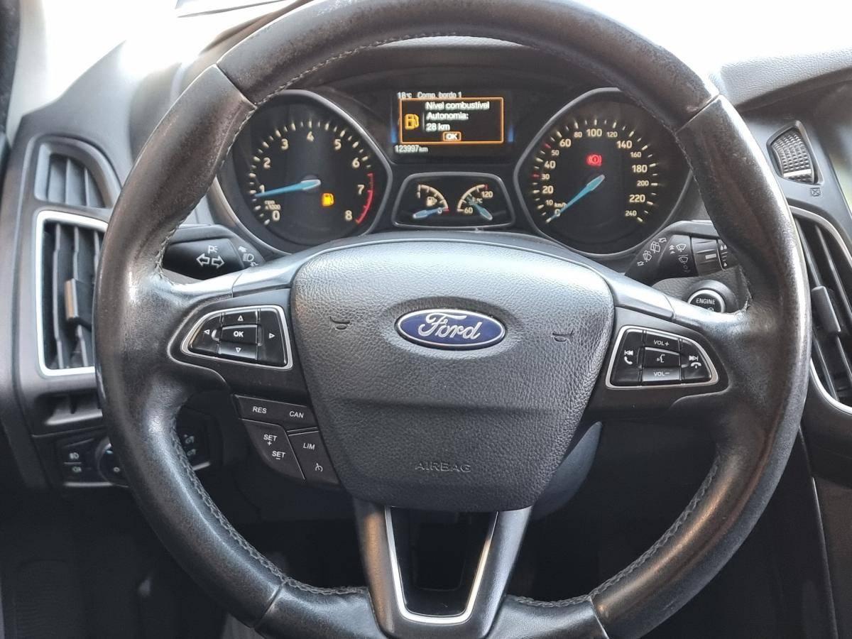 ford-focus-sw-2018-gasolina-998cc