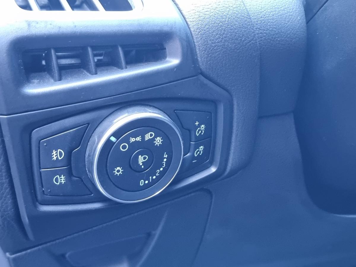ford-focus-sw-2018-gasolina-998cc
