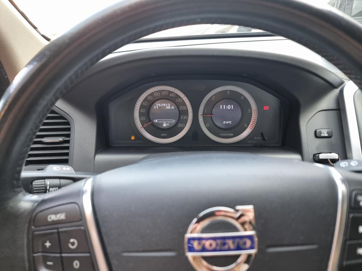 volvo-xc60-2010-diesel-1984cc