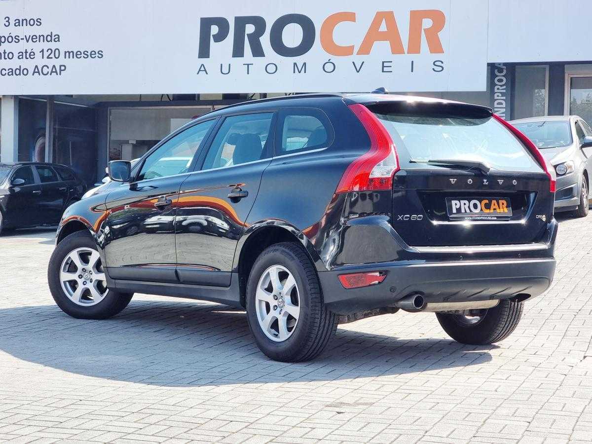 volvo-xc60-2010-diesel-1984cc