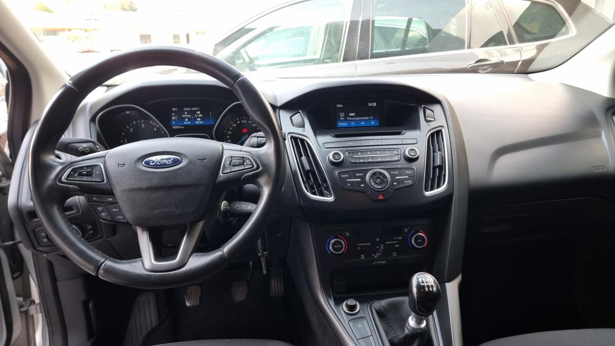 ford-focus-2017-diesel-1499cc