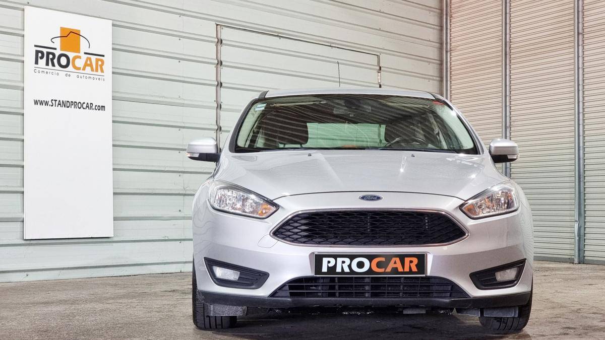 ford-focus-2017-diesel-1499cc