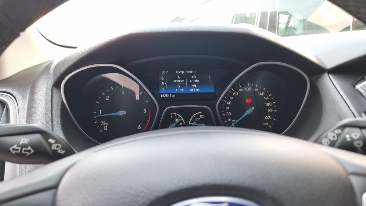 ford-focus-2017-diesel-1499cc