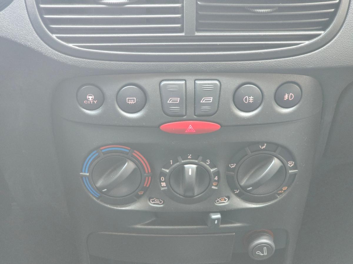 fiat-punto-2004-gasolina-1242cc