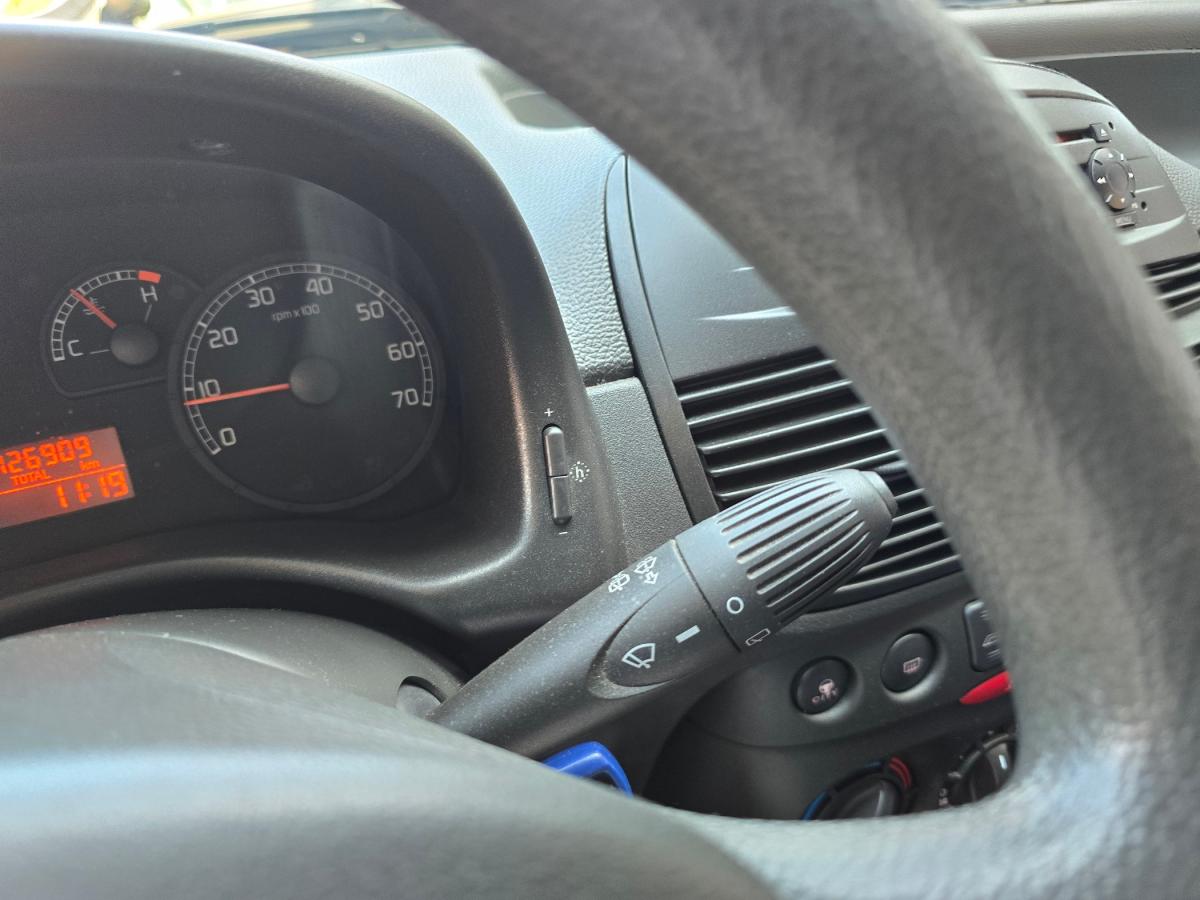 fiat-punto-2004-gasolina-1242cc
