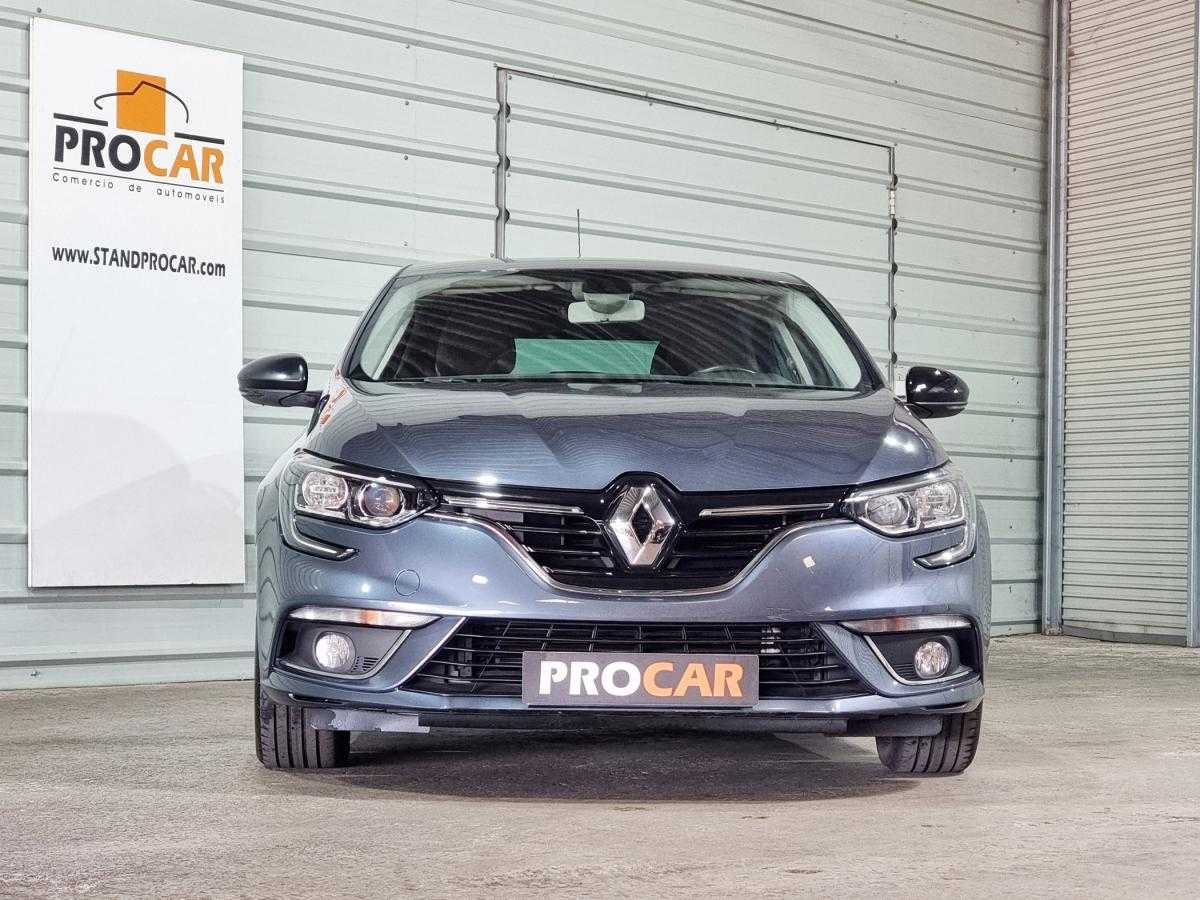 renault-megane-2019-diesel-1461cc