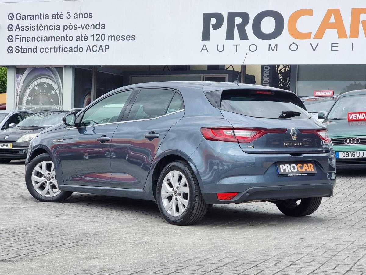 renault-megane-2019-diesel-1461cc