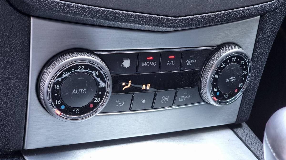 mercedes-benz-classe-c-2009-diesel-2143cc