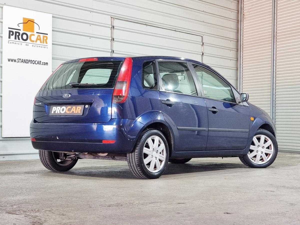 ford-fiesta-2005-gasolina-1242cc