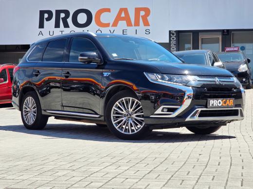 mitsubishi-outlander-2019-hibrido-a-gasolina-2360cc