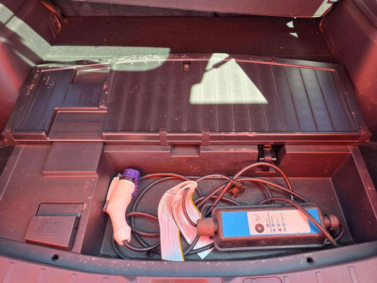 mitsubishi-outlander-2019-hibrido-a-gasolina-2360cc