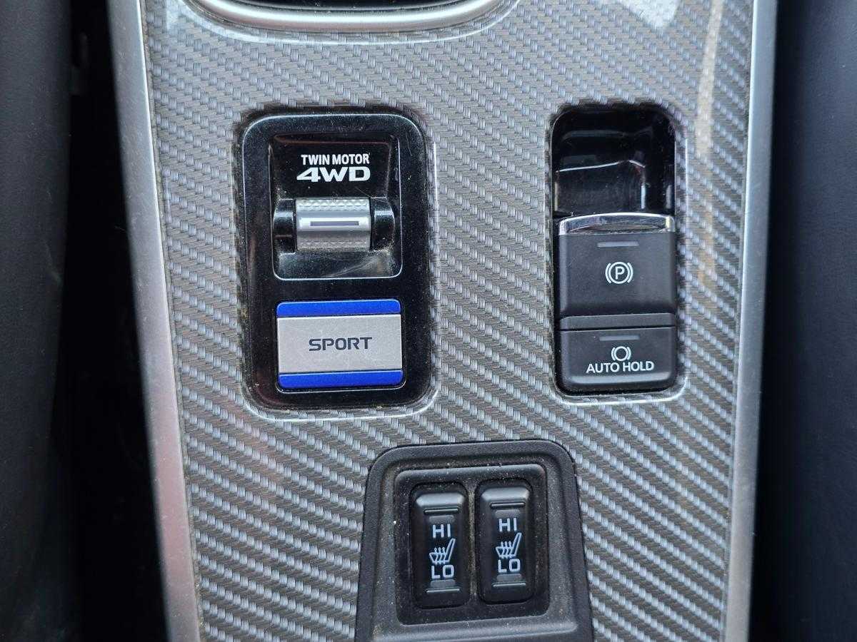 mitsubishi-outlander-2019-hibrido-a-gasolina-2360cc