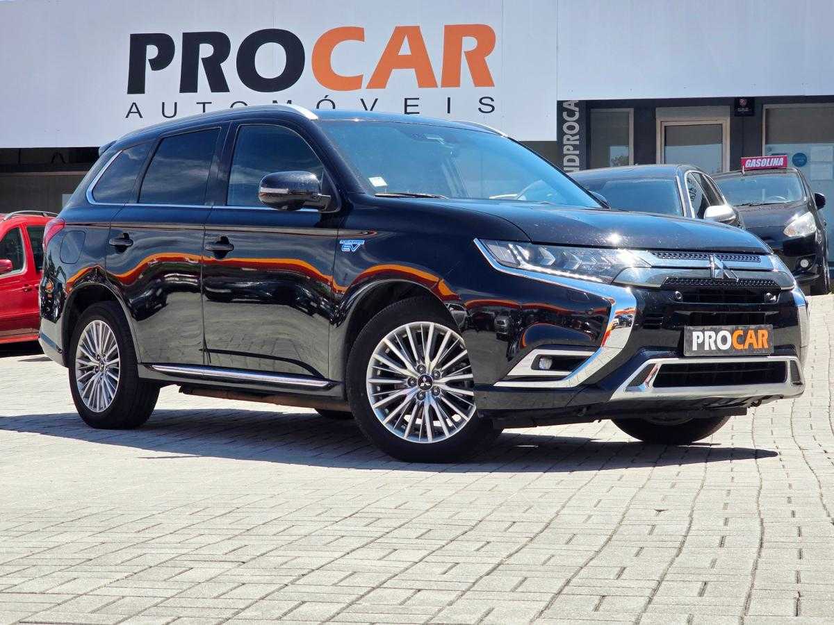 mitsubishi-outlander-2019-hibrido-a-gasolina-2360cc