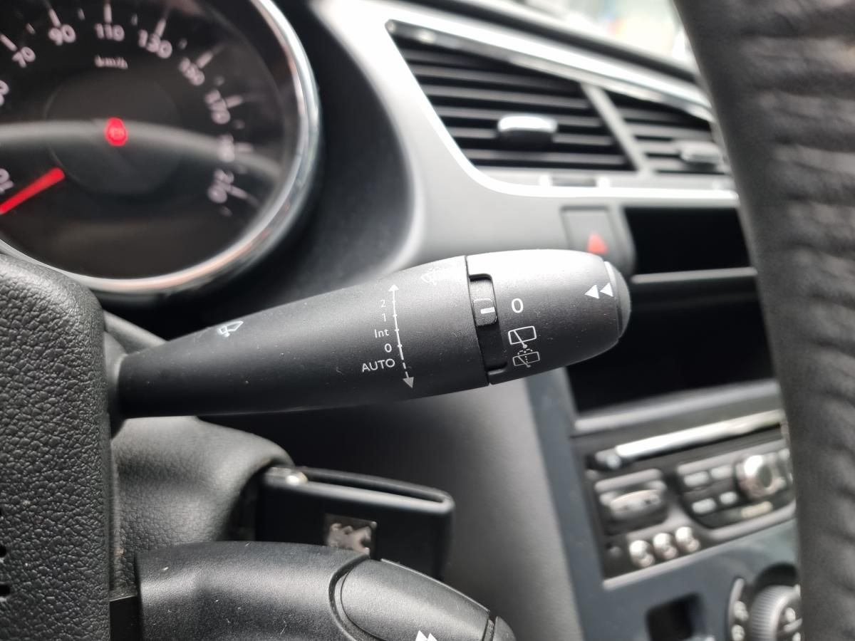 peugeot-3008-2014-diesel-1560cc