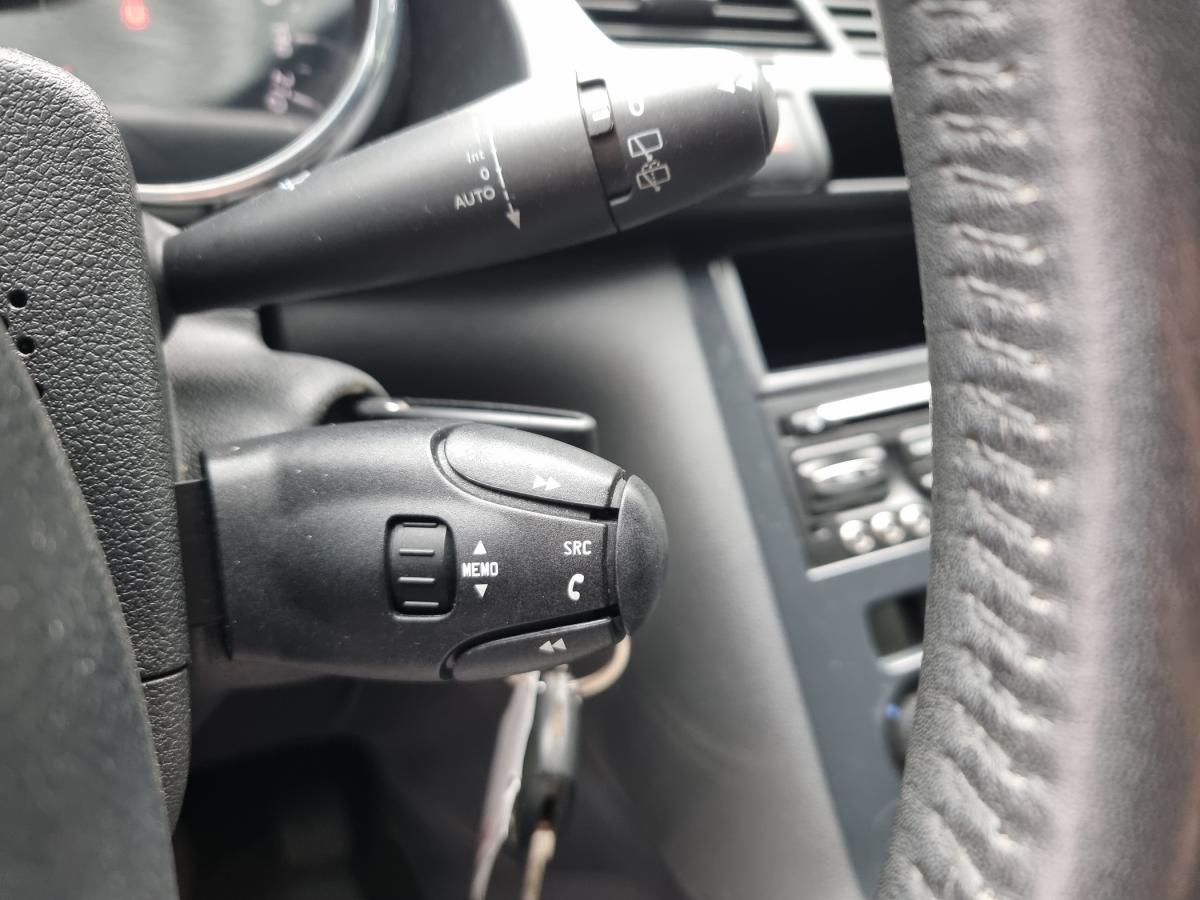 peugeot-3008-2014-diesel-1560cc