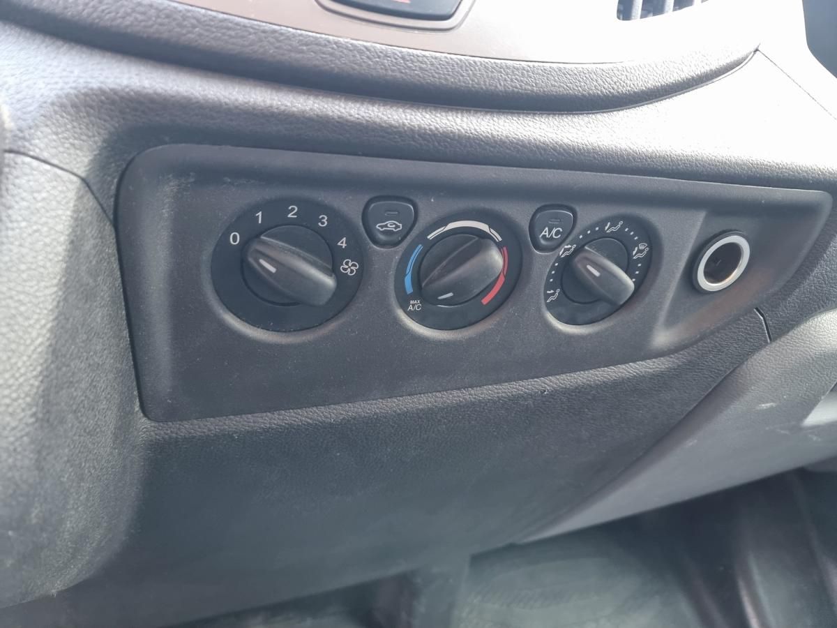 ford-transit-2016-diesel-2198cc