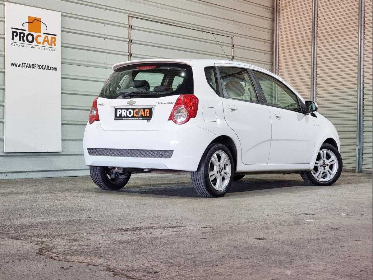 chevrolet-aveo-2010-gasolina-1206cc