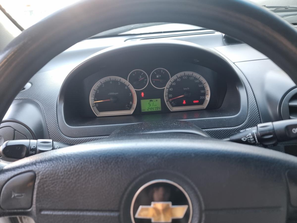 chevrolet-aveo-2010-gasolina-1206cc
