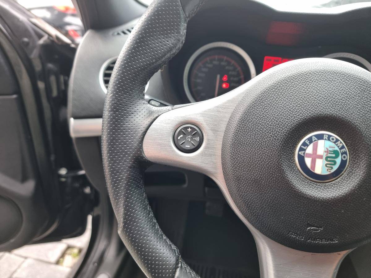 alfa-romeo-159-sportwagon-2010-diesel-1910cc