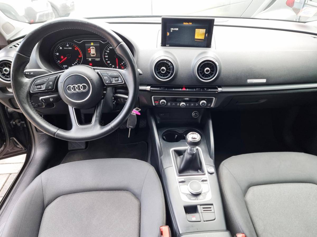 audi-a3-sportback-2017-diesel-1598cc