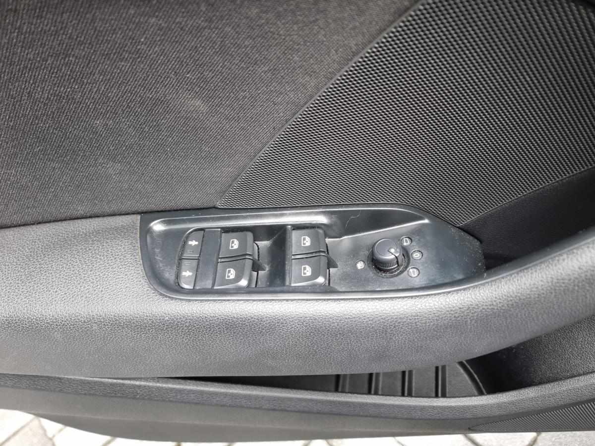 audi-a3-sportback-2017-diesel-1598cc