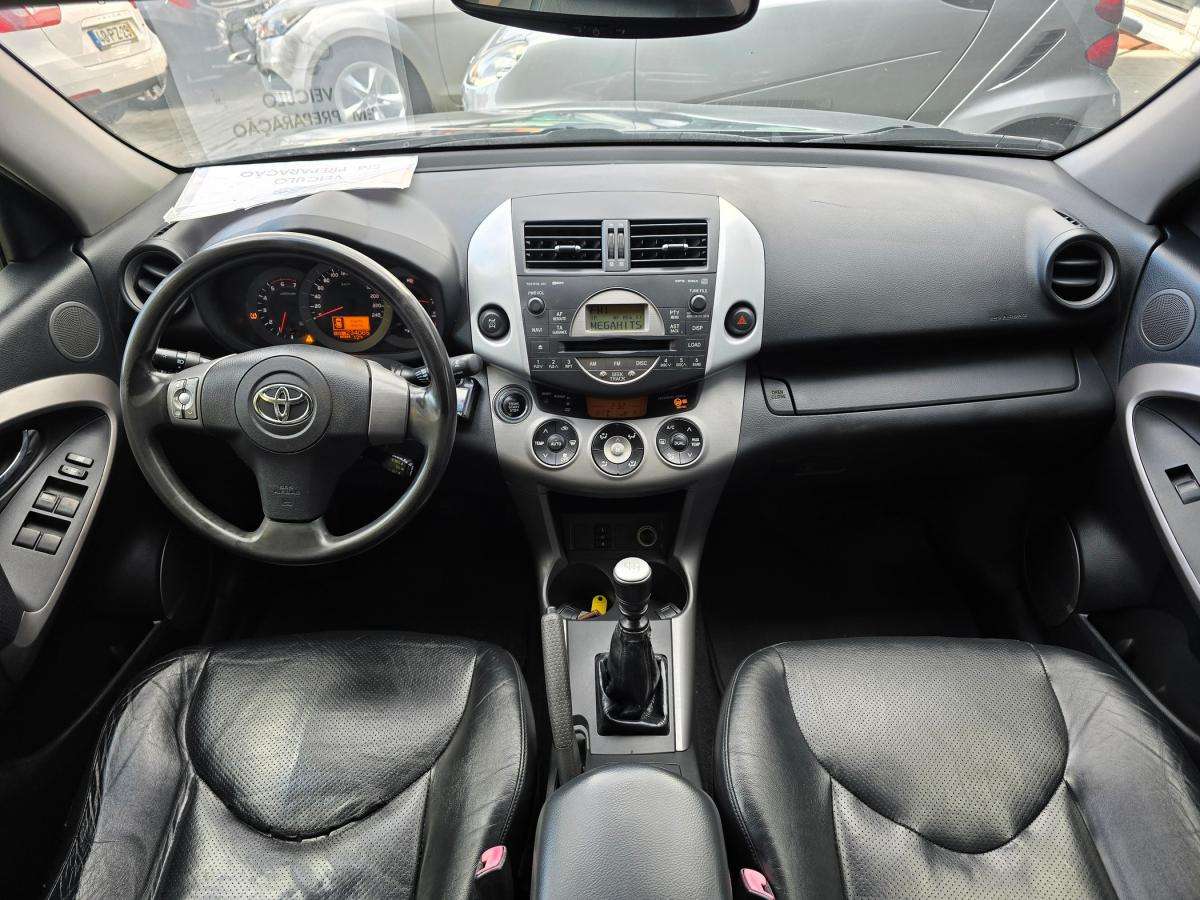 toyota-rav4-2006-diesel-2231cc