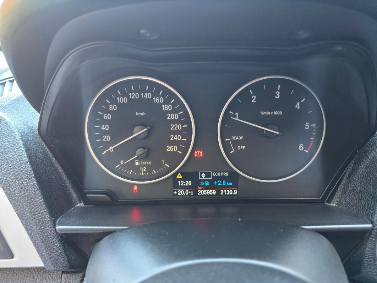 bmw-serie-1-2012-diesel-1598cc