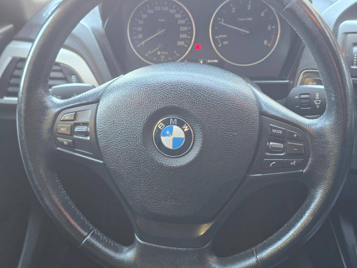 bmw-serie-1-2012-diesel-1598cc