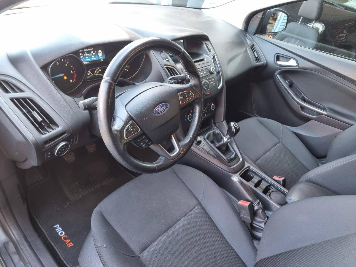 ford-focus-sw-2017-diesel-1499cc