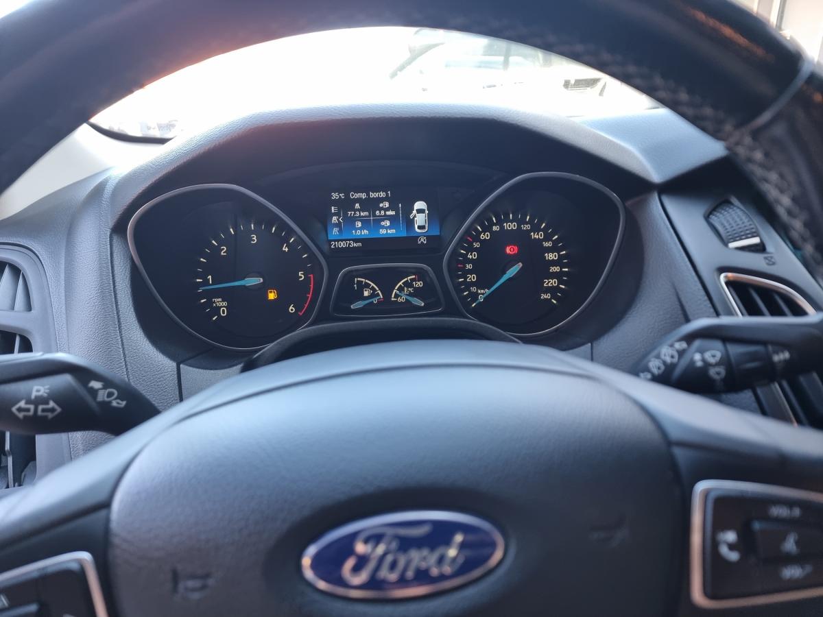 ford-focus-sw-2017-diesel-1499cc