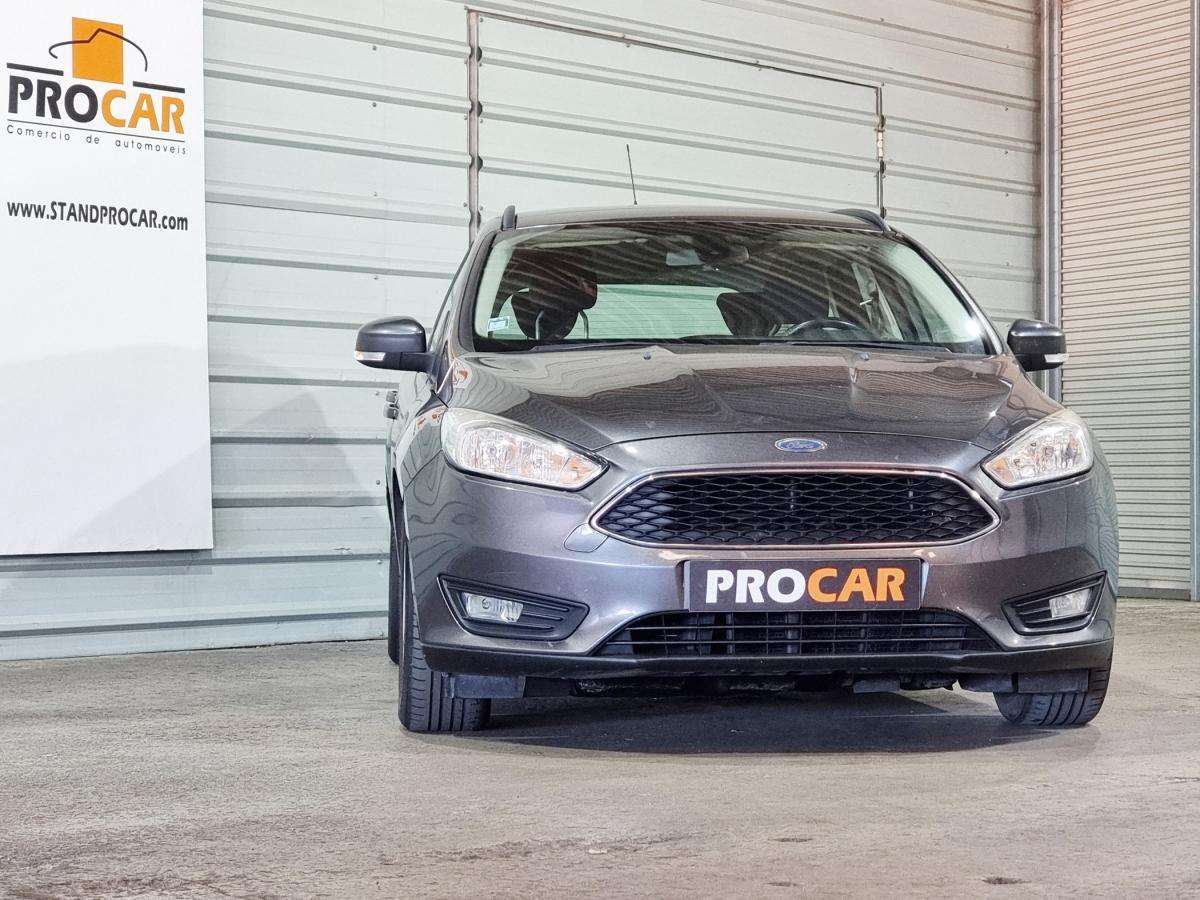 ford-focus-sw-2017-diesel-1499cc