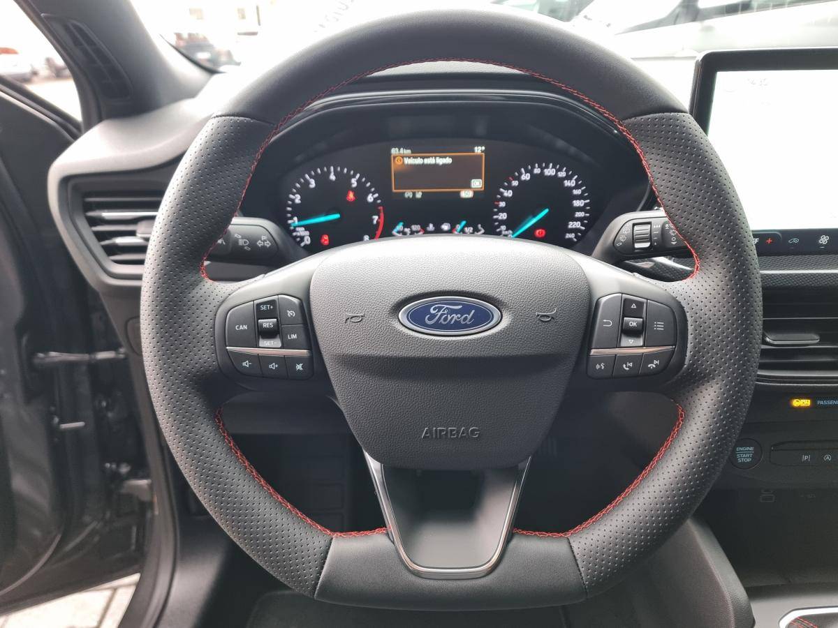 ford-focus-2025-gasolina-998cc