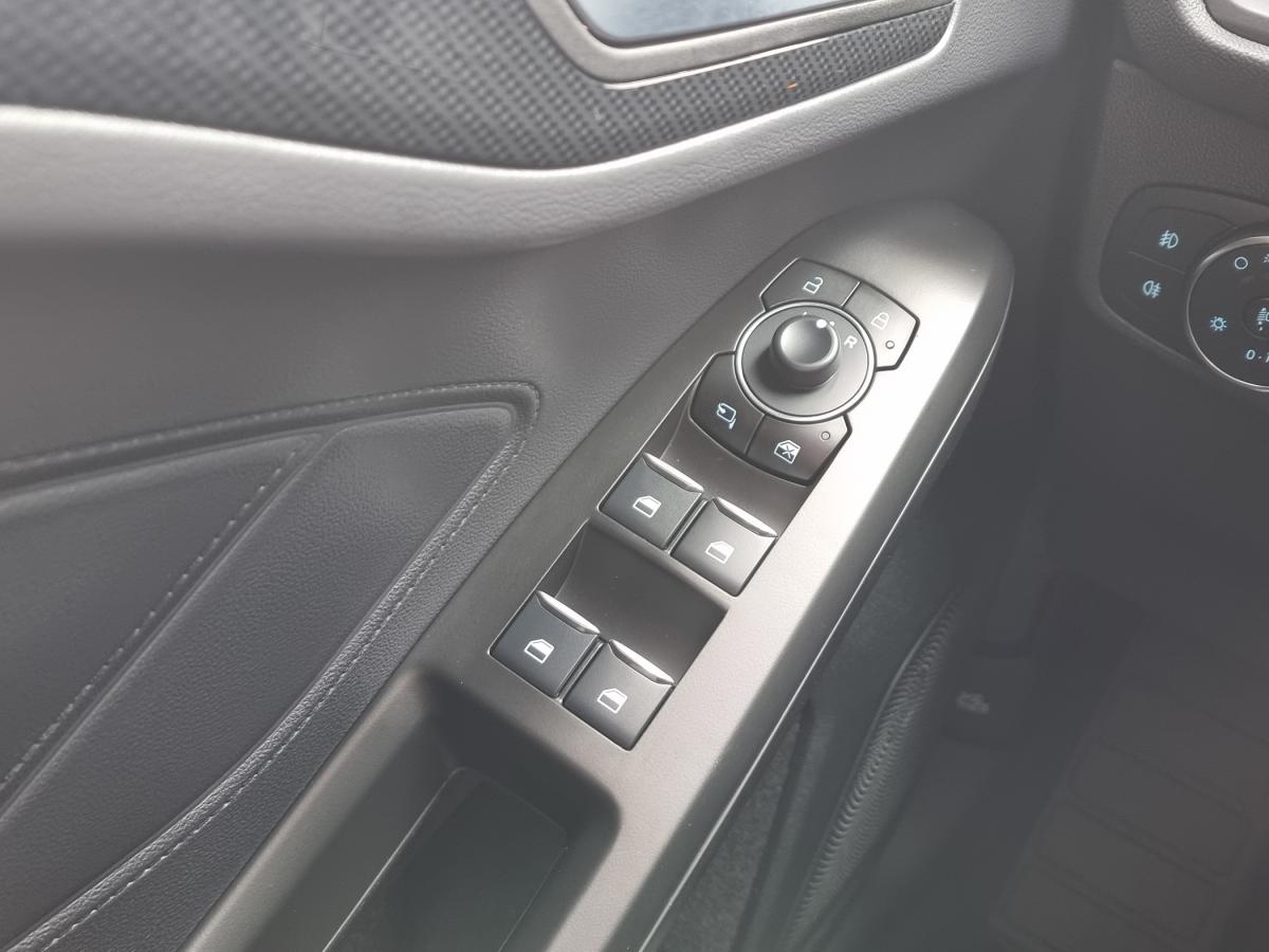 ford-focus-2025-gasolina-998cc