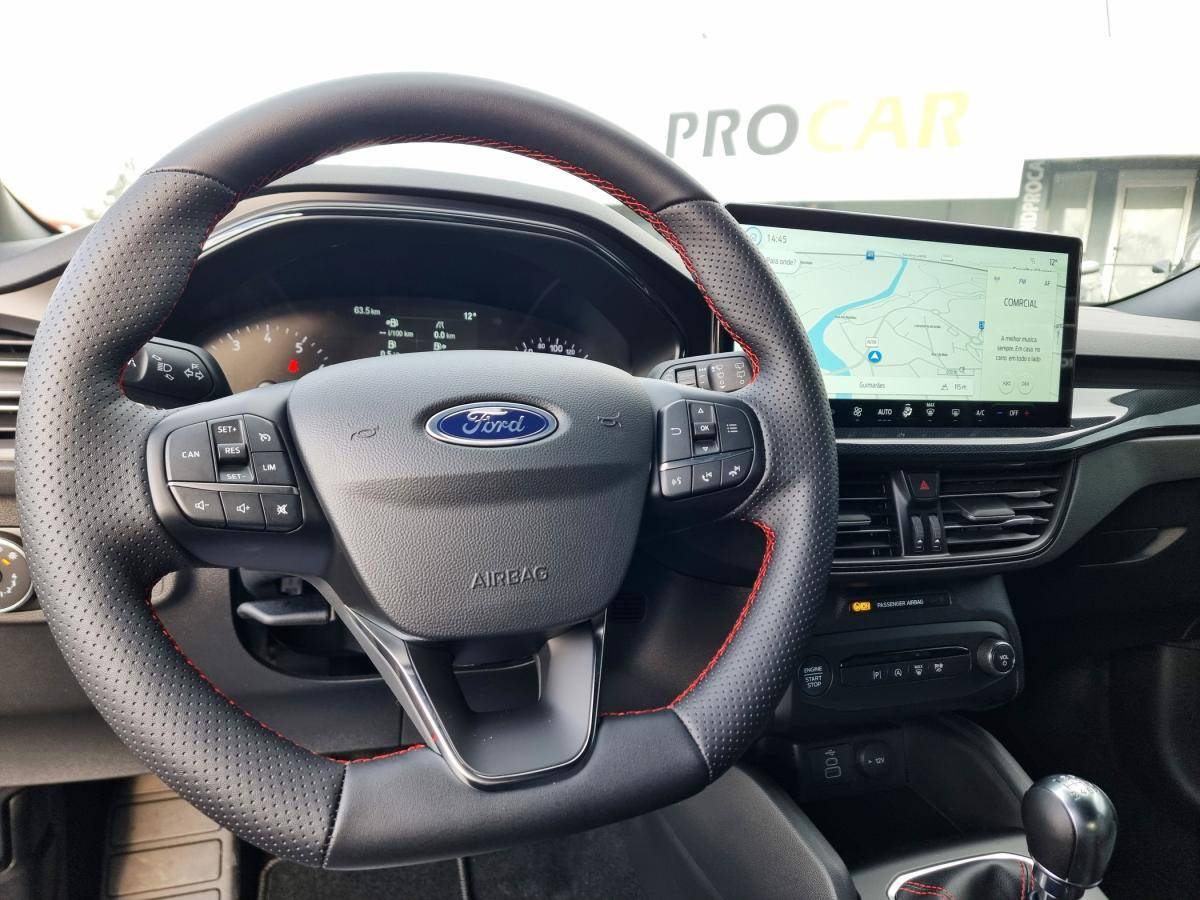 ford-focus-2025-gasolina-998cc